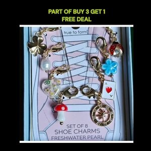 👟Cool Freshwater Pearl & 8 Unfixed Charms for Shoes Bracelet Necklace, etc